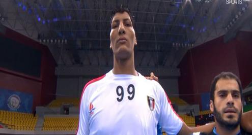 كرة سلة .. "العملاق" حمد فتحي على مشارف الانضمام للدوري الإسباني